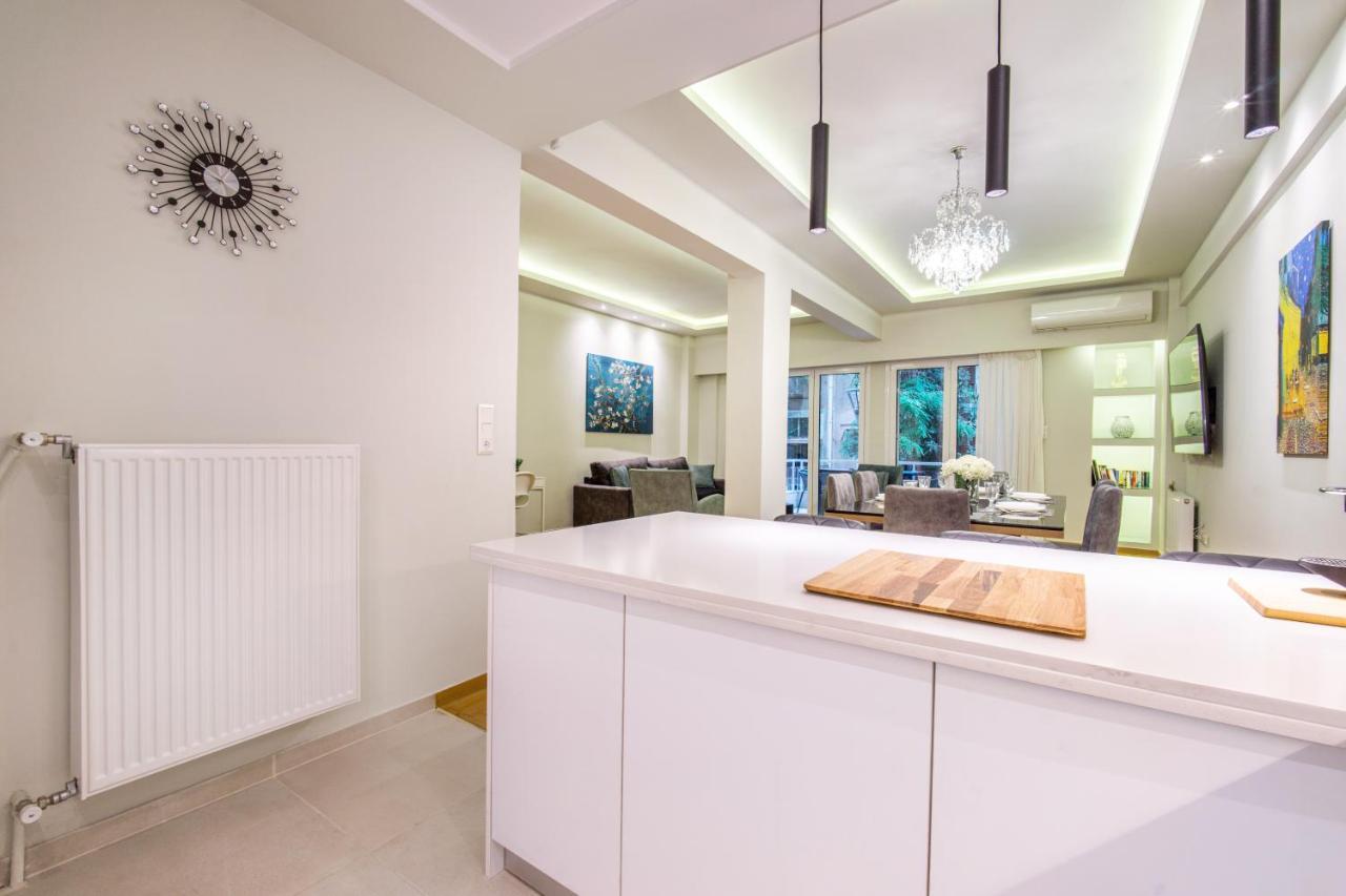 Appartement Urban Luxury On A Quiet Street In The Center Of Athènes Extérieur photo