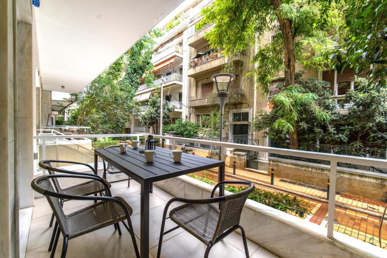 Appartement Urban Luxury On A Quiet Street In The Center Of Athènes Extérieur photo